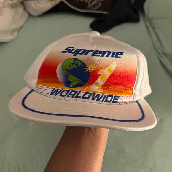 vintage supreme worldwide hat - Picture 1 of 2